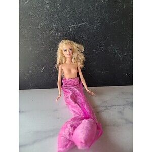 Vintage Mattel Barbie 1998 USED Handmaid Mermaid Tail